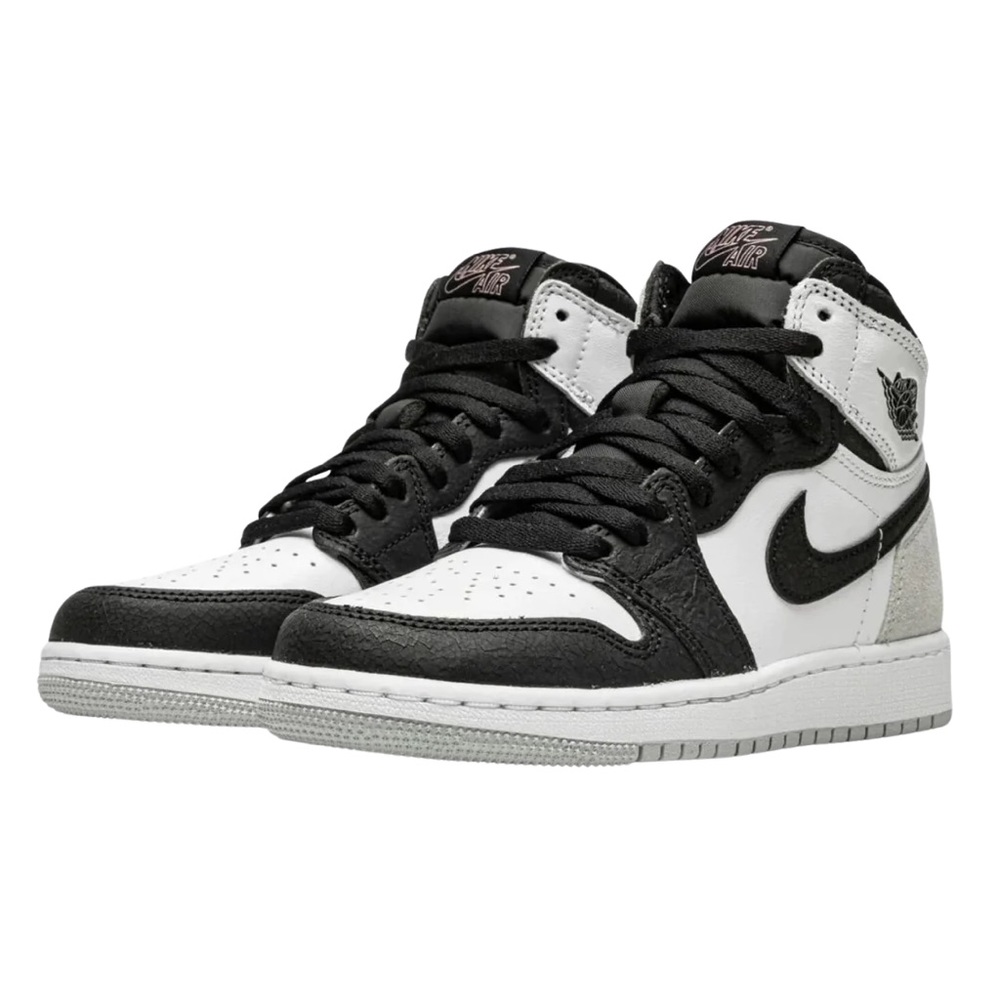 NIB Jordan 1 Retro High OG Sneakers
